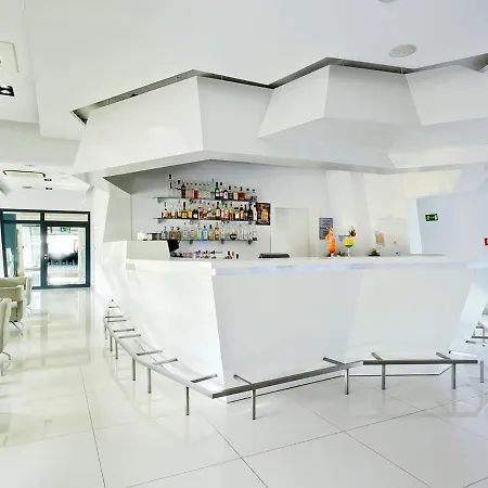 شقة Vacationclub - Seaside 110 كولوبرزيغ